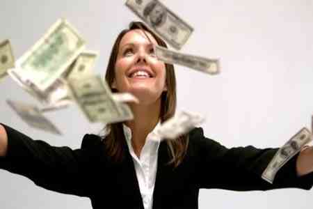 Правительство Армении направит дополнительные 4,6 млрд драмов на поощрение госслужащих, отличившихся во втором полугодии 2025 года