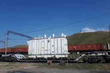 ЮКЖД продолжает осуществлять перевозки опасных и негабаритных грузов