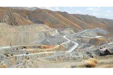 Работы на открытой части Сотского месторождения остановлены, но ведутся работы в закрытой его части - замминистра