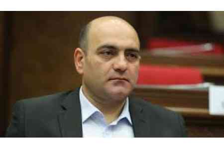 Тадевос Аветисян: Отмена эмбарго со стороны Анкары и Баку для Еревана может вылиться в потерю национальной экономики и государственности