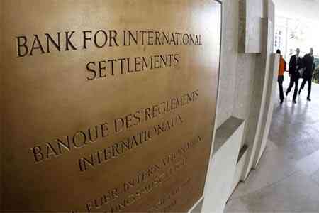 На валютном межбанке Армении с 16 по 20 декабря долларовые сделки сокращались, а рублевые стали расти