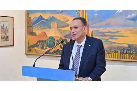 Ակբա բանկը ներկայացրել է Հայաստանում առաջին «խոսող» քարտերը