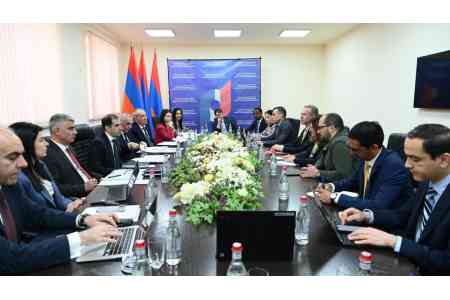 Эдуард Акопян и Ива Петрова подчеркнули важность обеспечения доступа налоговых органов к банковской информации физических и юридических лиц