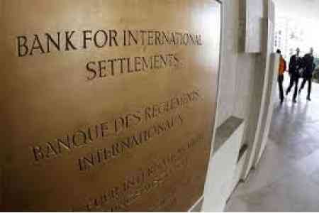 На валютном межбанке Армении c 25 по 29 августа 2025г и долларовые и рублевые сделки сокращались