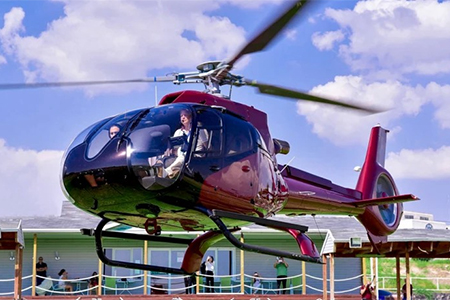 Пашиняну представлена работа Armenian Helicopters в сферах услуг государственного значения, медицины и туризма