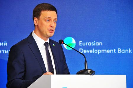 Аналитики ЕАБР не ожидают сильных пересмотров в отношении темпов экономического роста Армении в 2026-м году