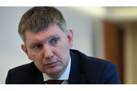 Россия имеет право потребовать компенсации от Армении при одностороннем пересмотре обязательств по ЮКЖД - Максим Решетников